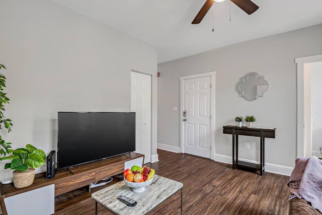 Apartament Hbg 1Br: Modern Vintage Gem Harrisburg Zewnętrze zdjęcie